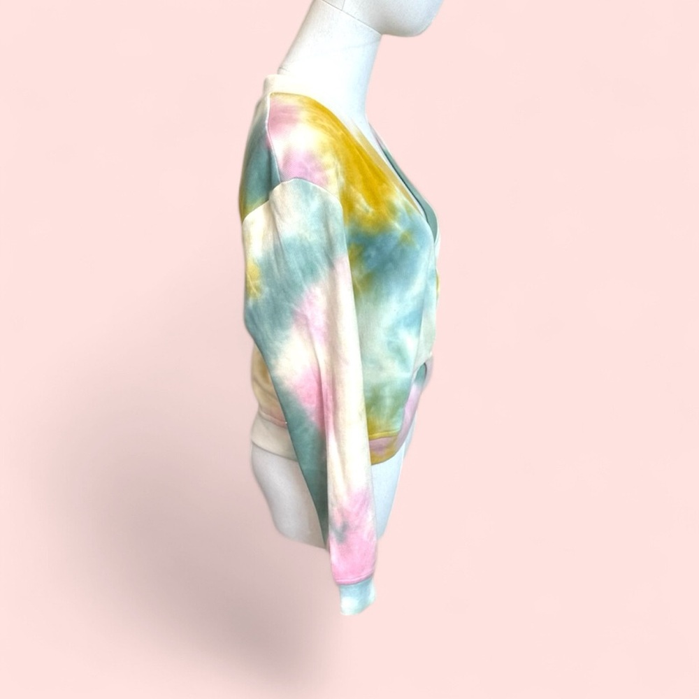 Current air NWOT size Small tie dye twist front‎ cropped sweatshirt - Picture 2 of 13